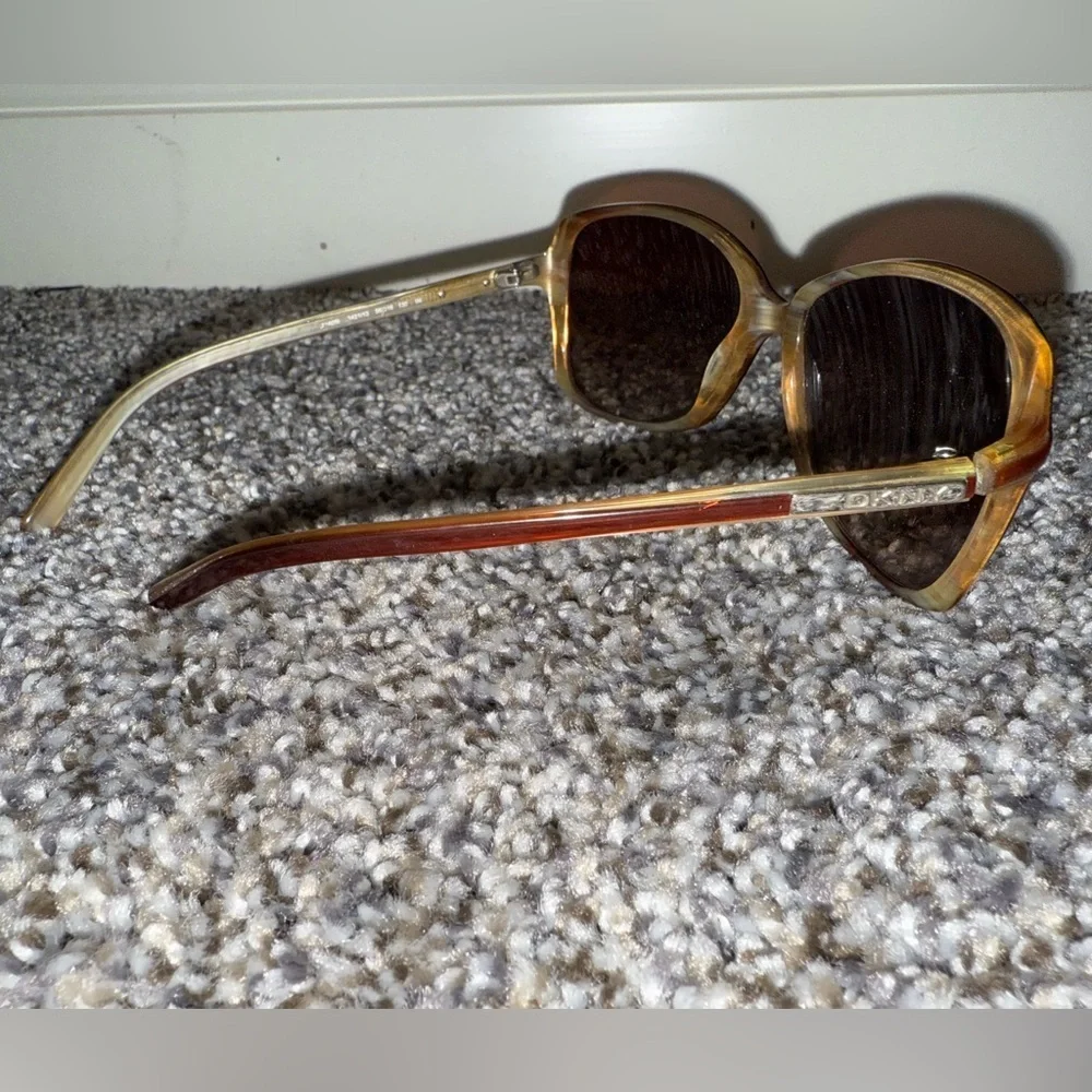 DKNY brown sunglasses - Picture 3 of 3